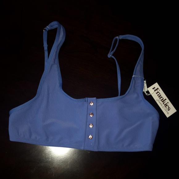 🌈SOLD🌈Frankie’s bikinis Alana top 🦋 - Picture 4 of 4